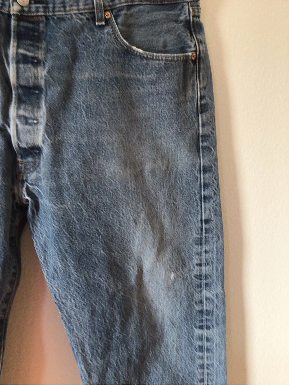 Levis straight leg
